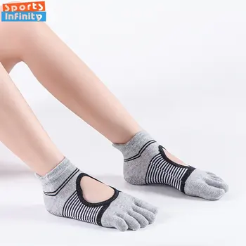 Носки для йоги с пятью пальцами, хлопковые дышащие, впитывающие пот силиконовые противоскользящие носки для пилатеса, носки для занятий балетом, танцами, фитнесом, спортивные носки